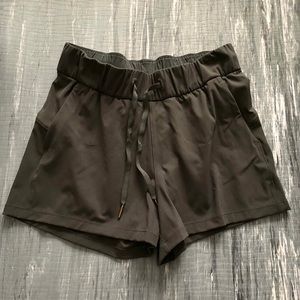 Lululemon On The Fly Short